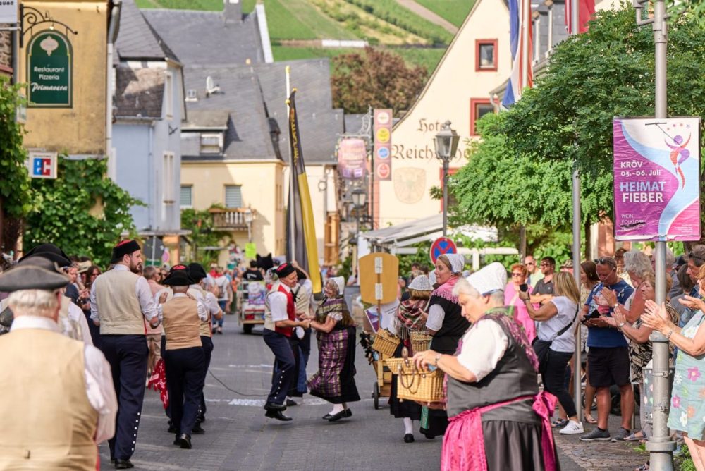 20250705-182318-ILCE-7RM3-DSC00024-full-nologo